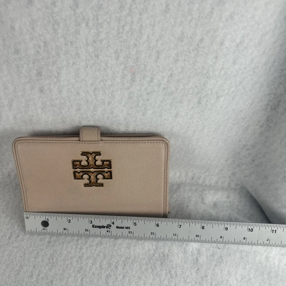 TORY‎ BURCH Women's Pink Wallet Wristlet  100% Genuine Leather Missing Strap